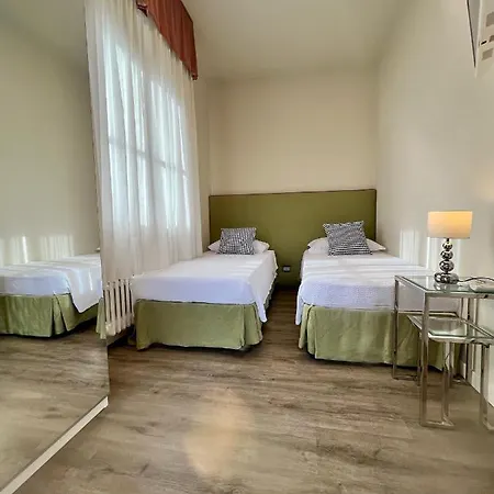 Allende In Dei Marmi Holiday home *