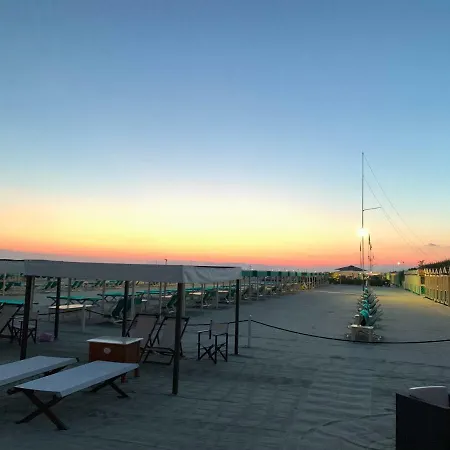 Allende In Dei Marmi Holiday home *